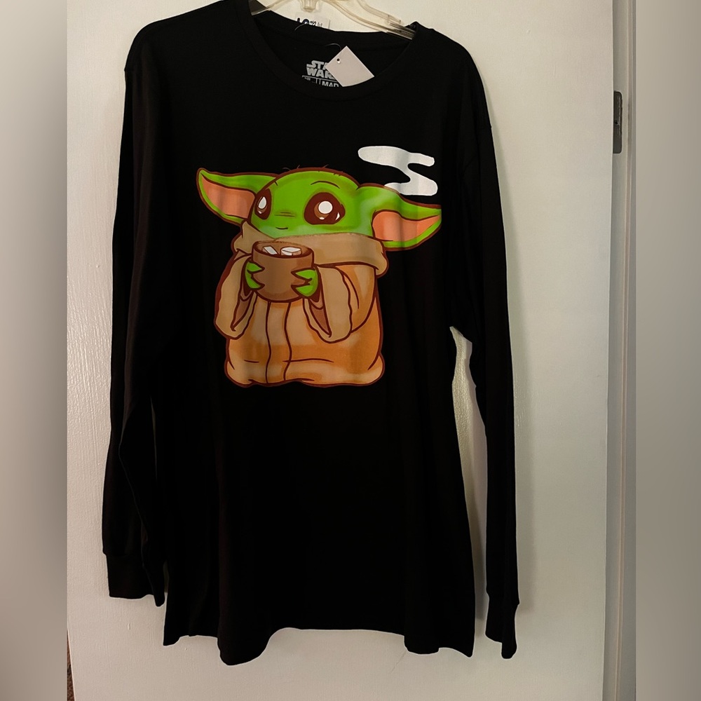 Starwars Mad Engine Mandalorian Long Sleeved Black Tee
